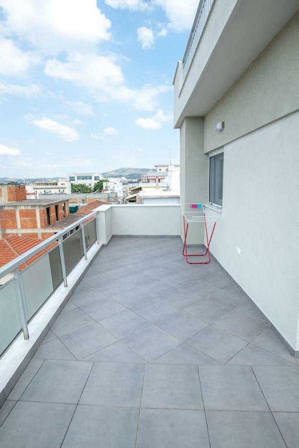 Superior Modern Apartment In The Center With View. Volos Eksteriør bilde